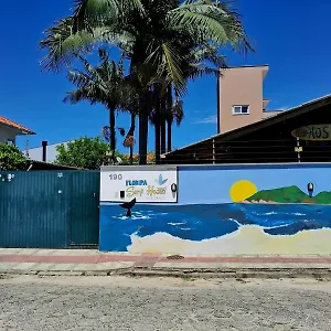 Floripa Surf Hostel